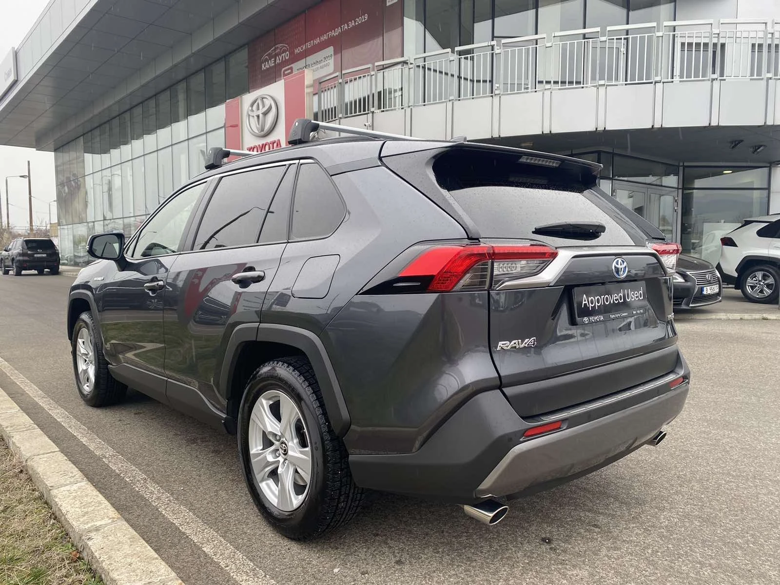 Toyota Rav4 2.5 Hybrid Business - изображение 5