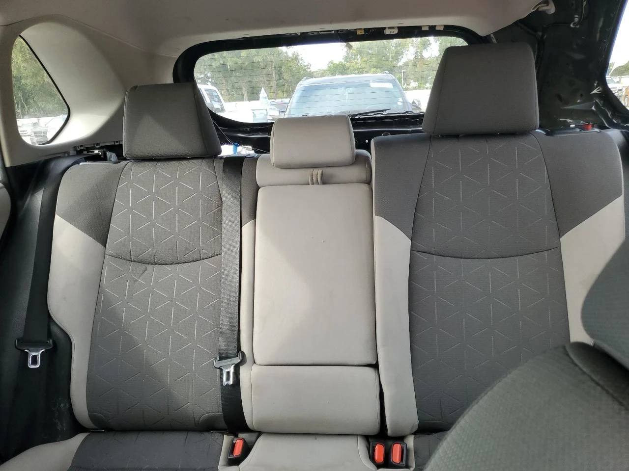 Toyota Rav4 XLE - изображение 9