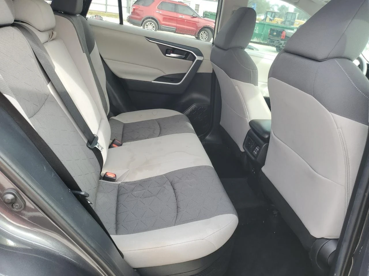 Toyota Rav4 XLE - изображение 8