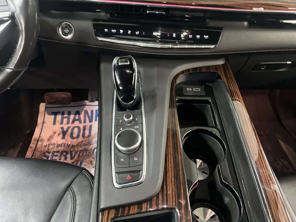 Cadillac Escalade * 4WD Luxury * CARFAX * ЦЕНА ДО БГ, снимка 13 - Автомобили и джипове - 53736714