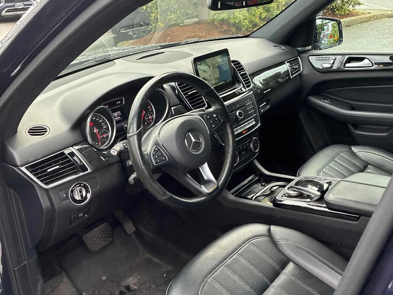 Mercedes-Benz GLE 350 * 350d * CARFAX * 360 * ПОДГРЕВИ * NAVI, снимка 5 - Автомобили и джипове - 53816980