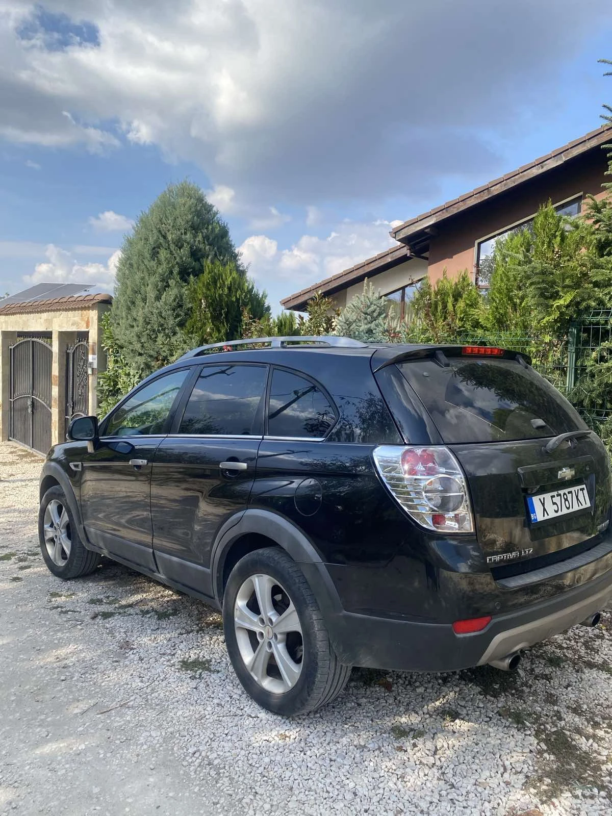 Chevrolet Captiva TDI, снимка 2 - Автомобили и джипове - 54922785