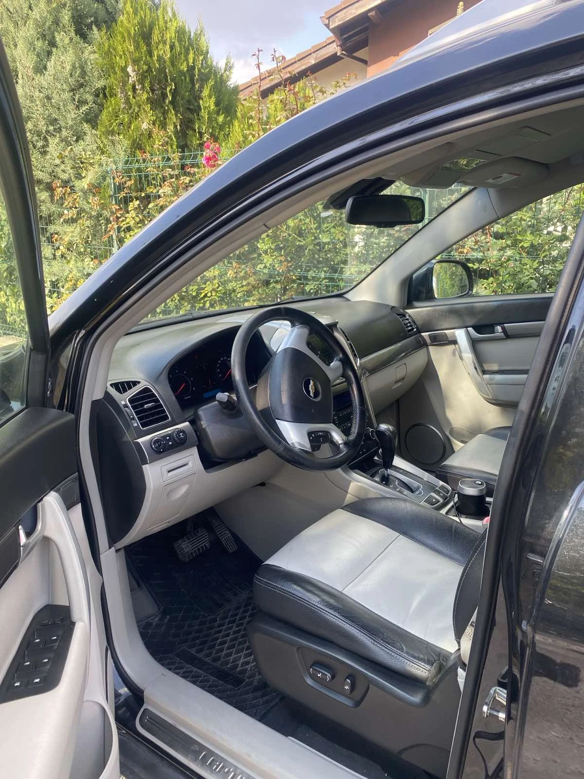 Chevrolet Captiva TDI, снимка 4 - Автомобили и джипове - 54922785