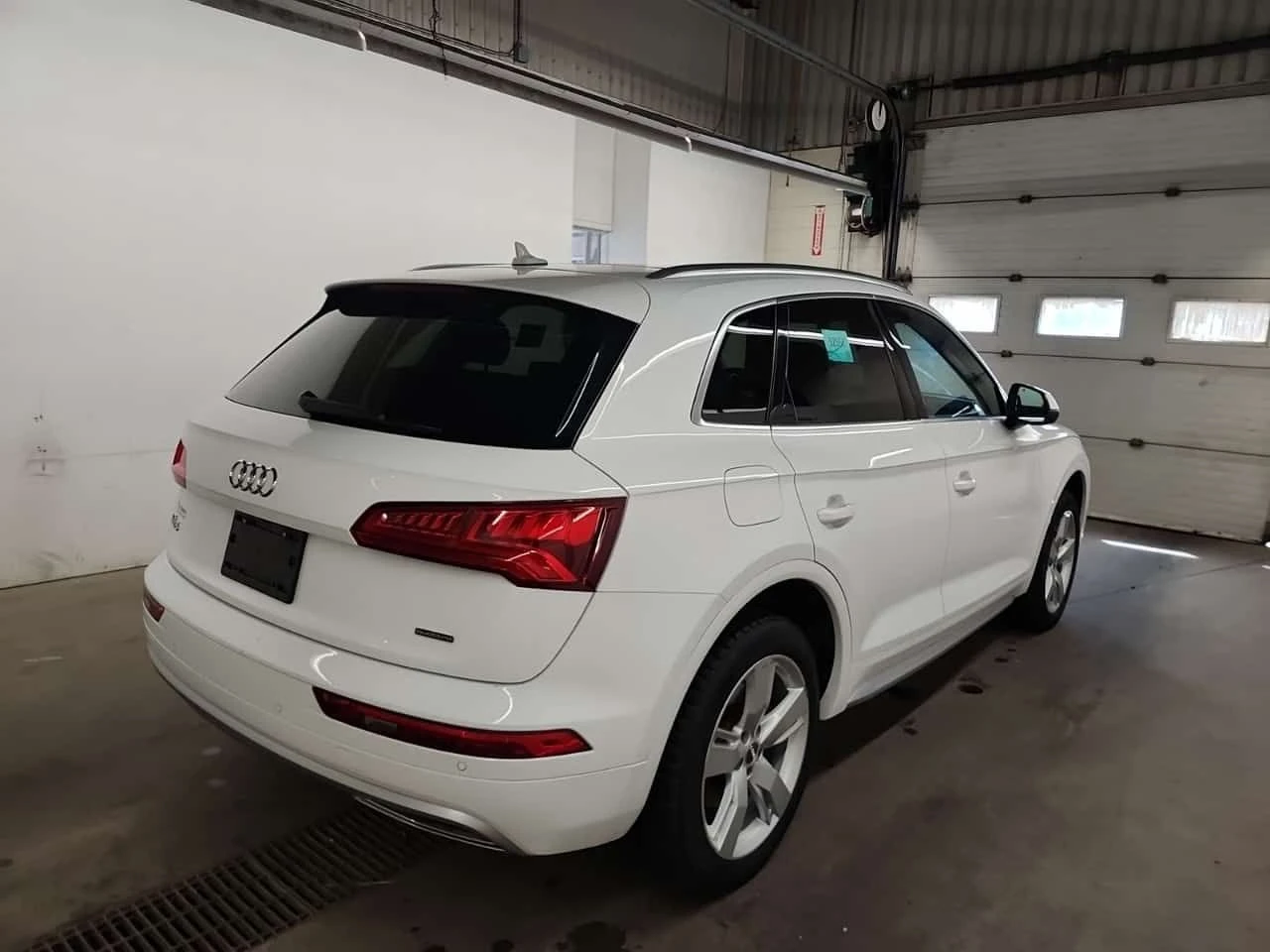 Audi Q5 * TECHNIK * CARFAX * FULL DIGITAL * АВТОКРЕДИТ * , снимка 3 - Автомобили и джипове - 55046705