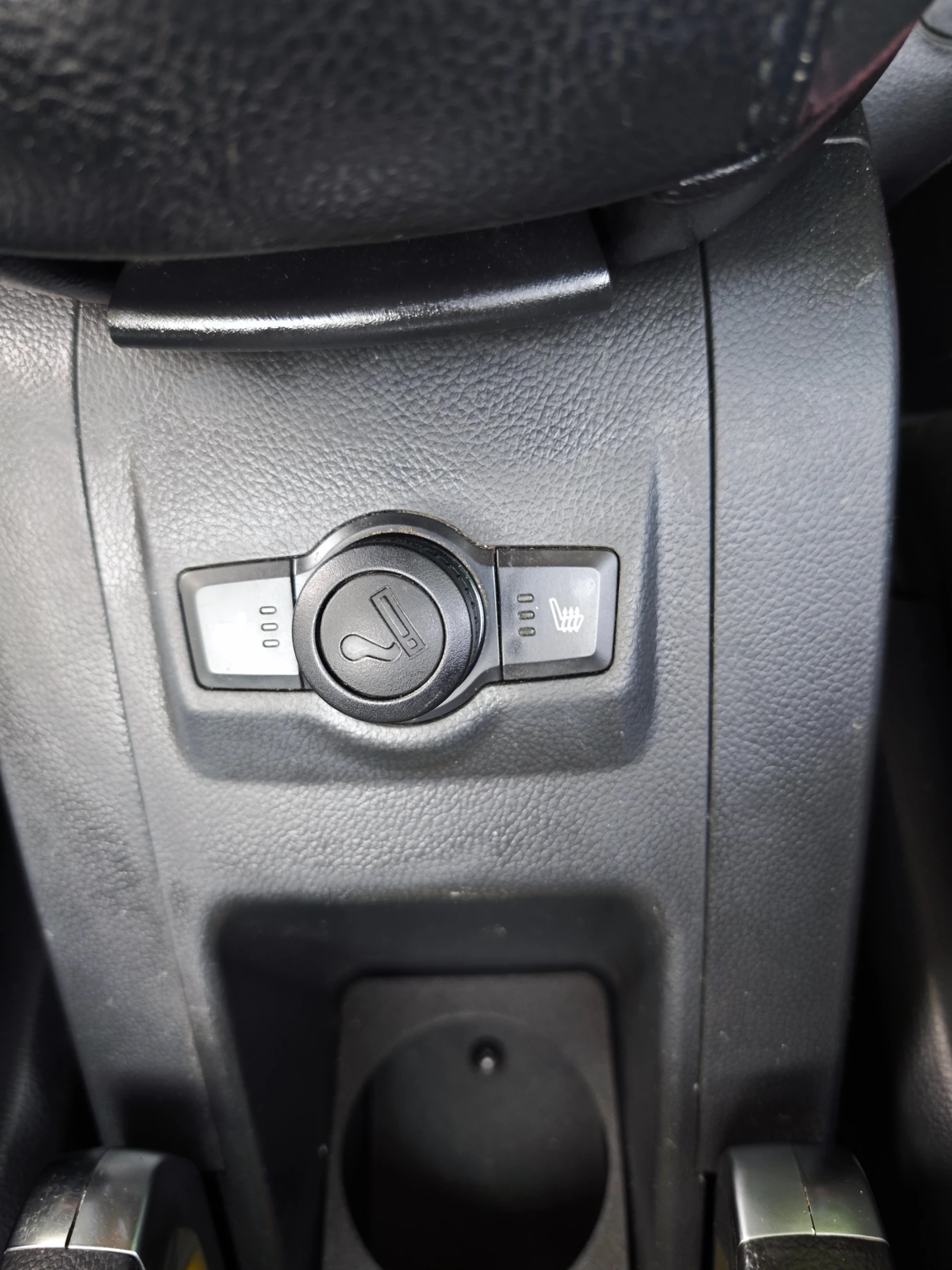 Opel Antara, снимка 14 - Автомобили и джипове - 55583371