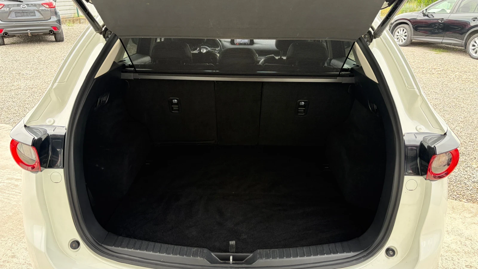 Mazda CX-5 2.5i* 194hp* 4x4* Швейцария, снимка 12 - Автомобили и джипове - 55730217