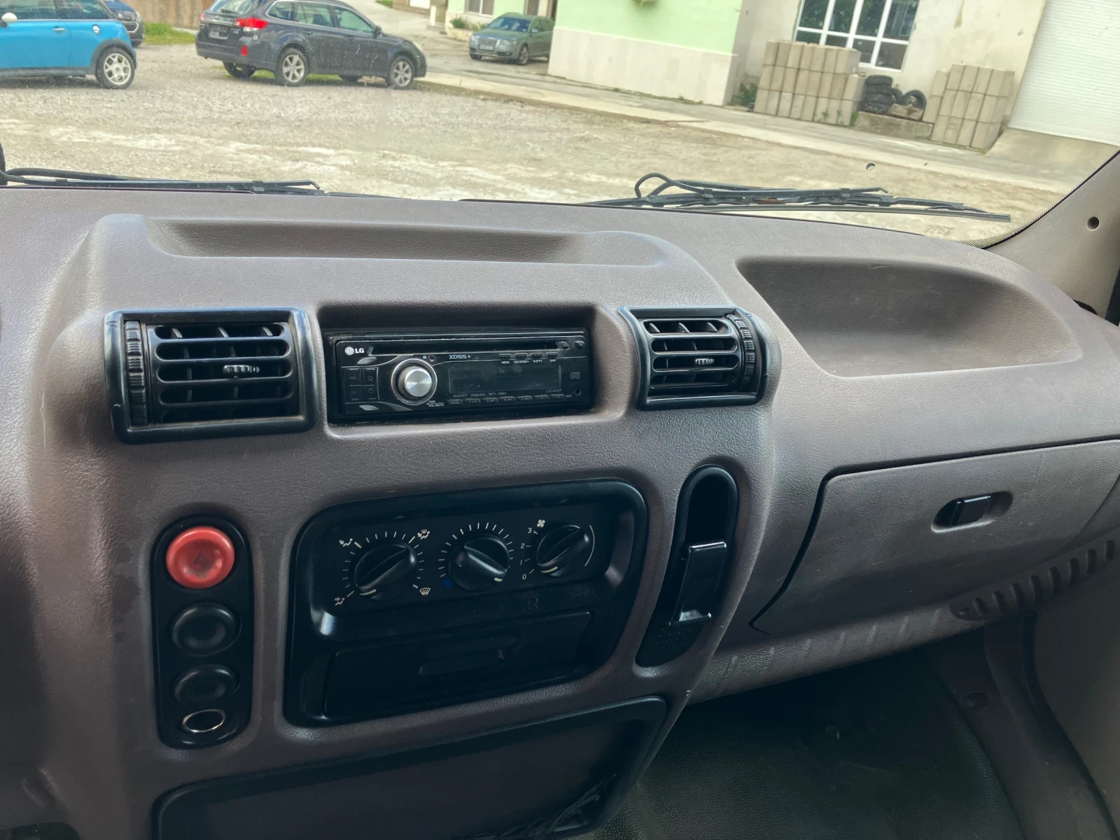 Renault Master 2.8 DTI - изображение 8