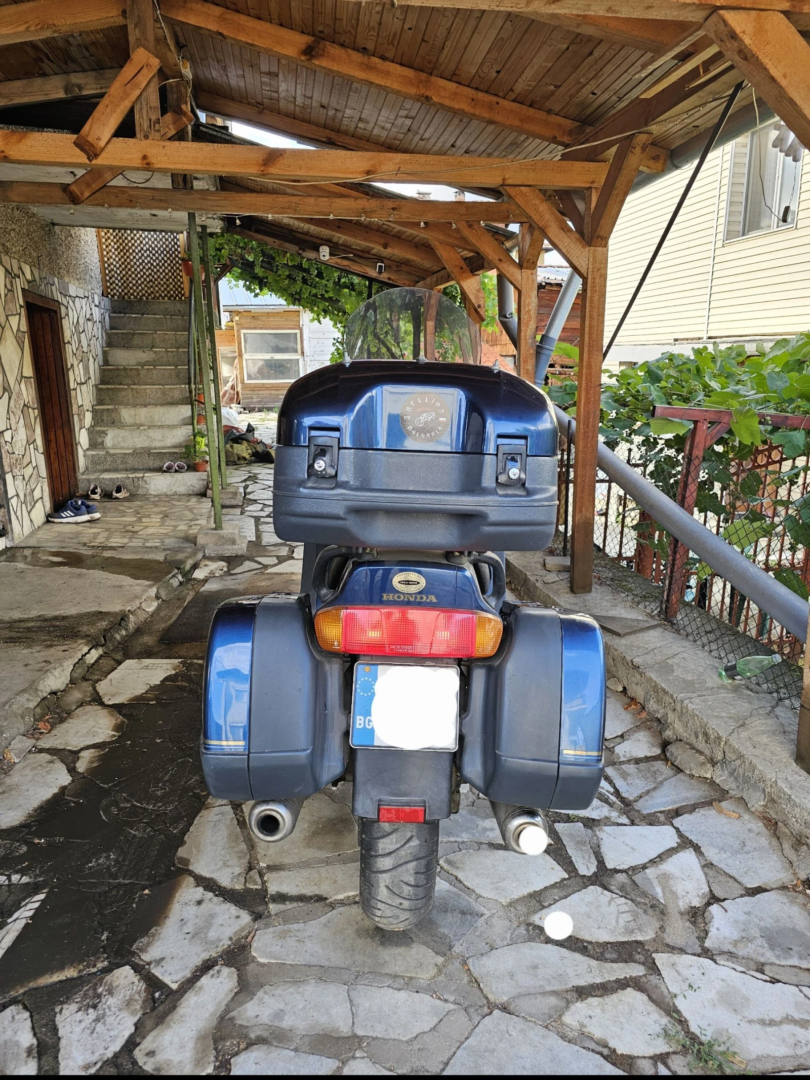 Honda Paneuropean ST 1100 - изображение 10