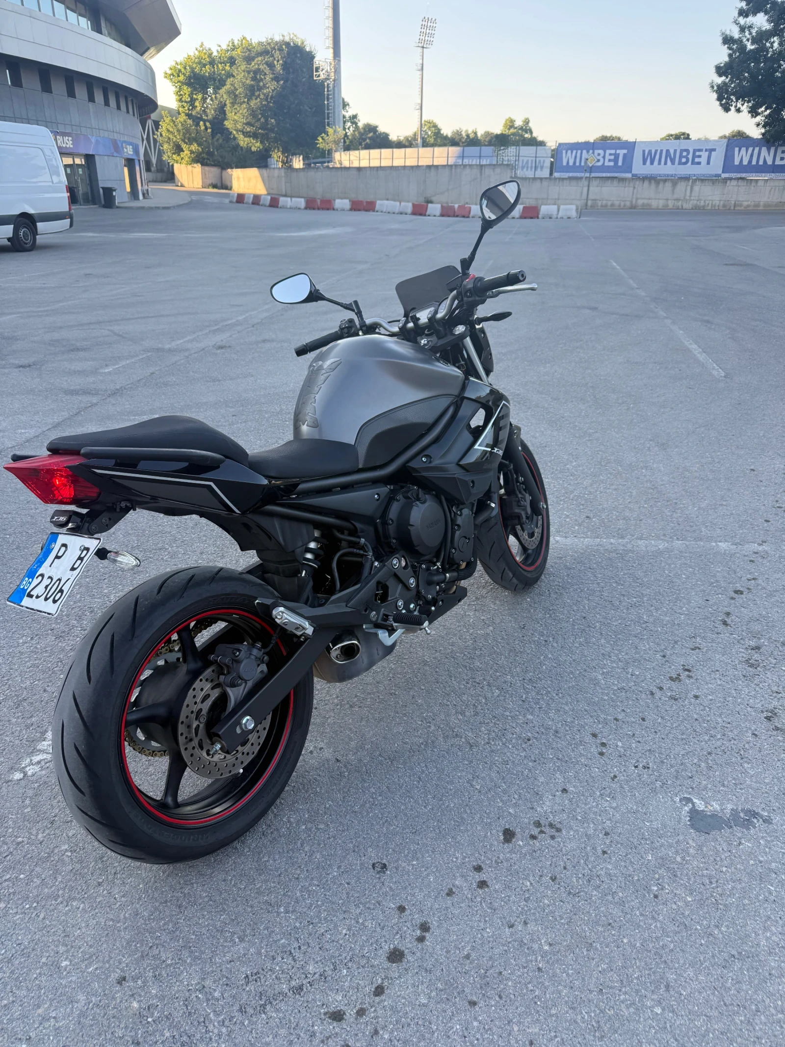 Yamaha XJ6, снимка 4 - Мотоциклети и мототехника - 55709374