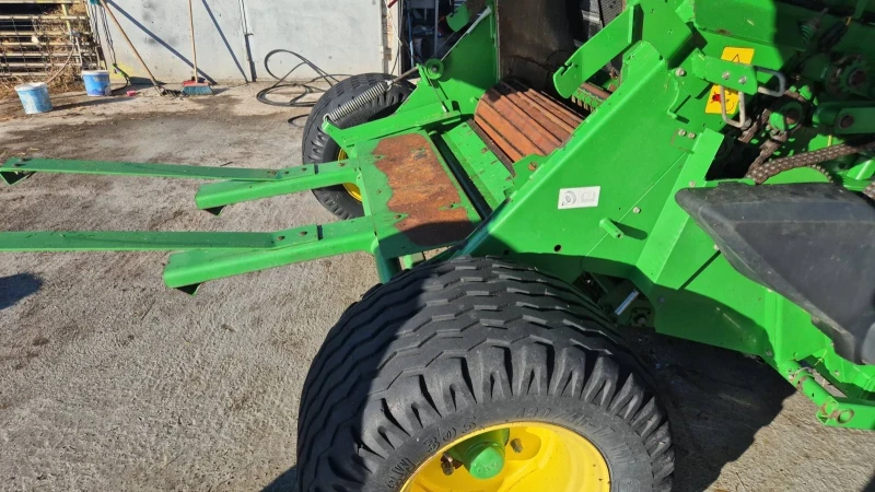 Балировачка John Deere 854L, снимка 6 - Селскостопанска техника - 52541061