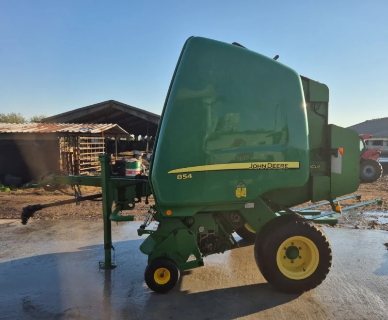Балировачка John Deere 854L, снимка 2 - Селскостопанска техника - 52541061