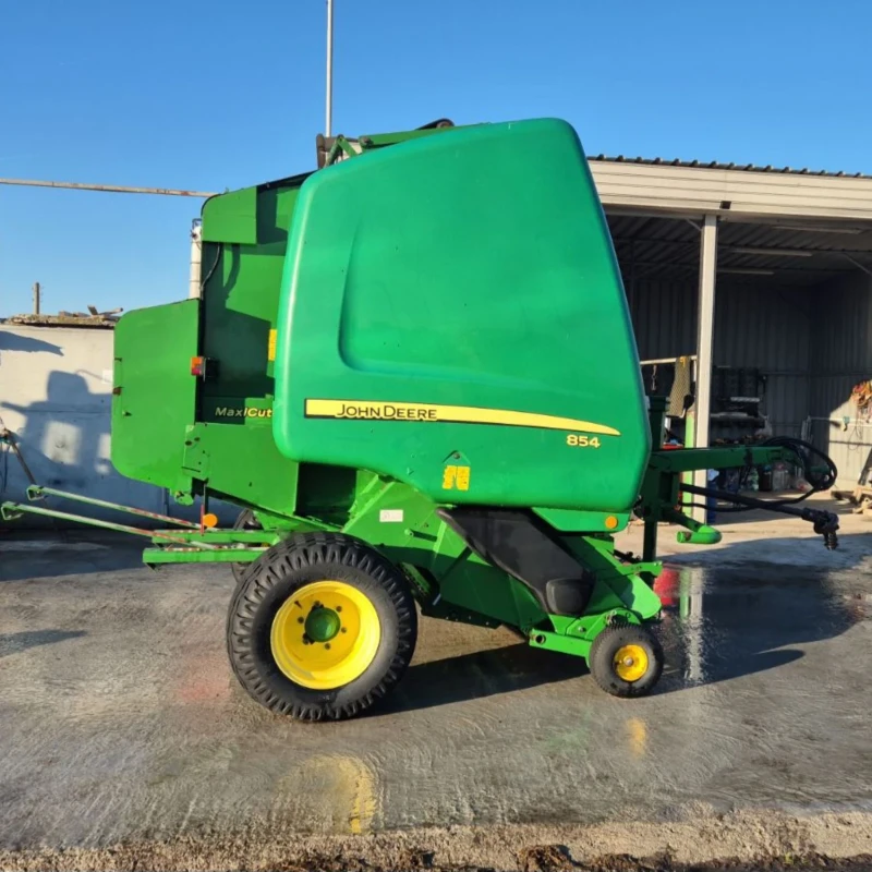 Балировачка John Deere 854L