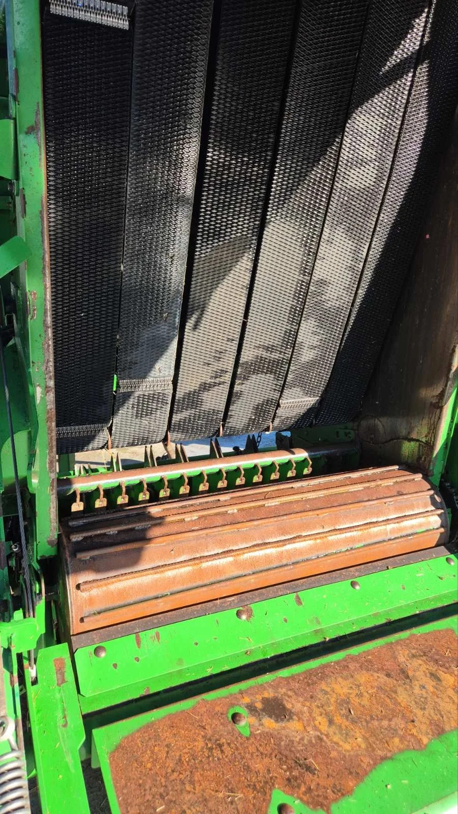 Балировачка John Deere 854L - изображение 7