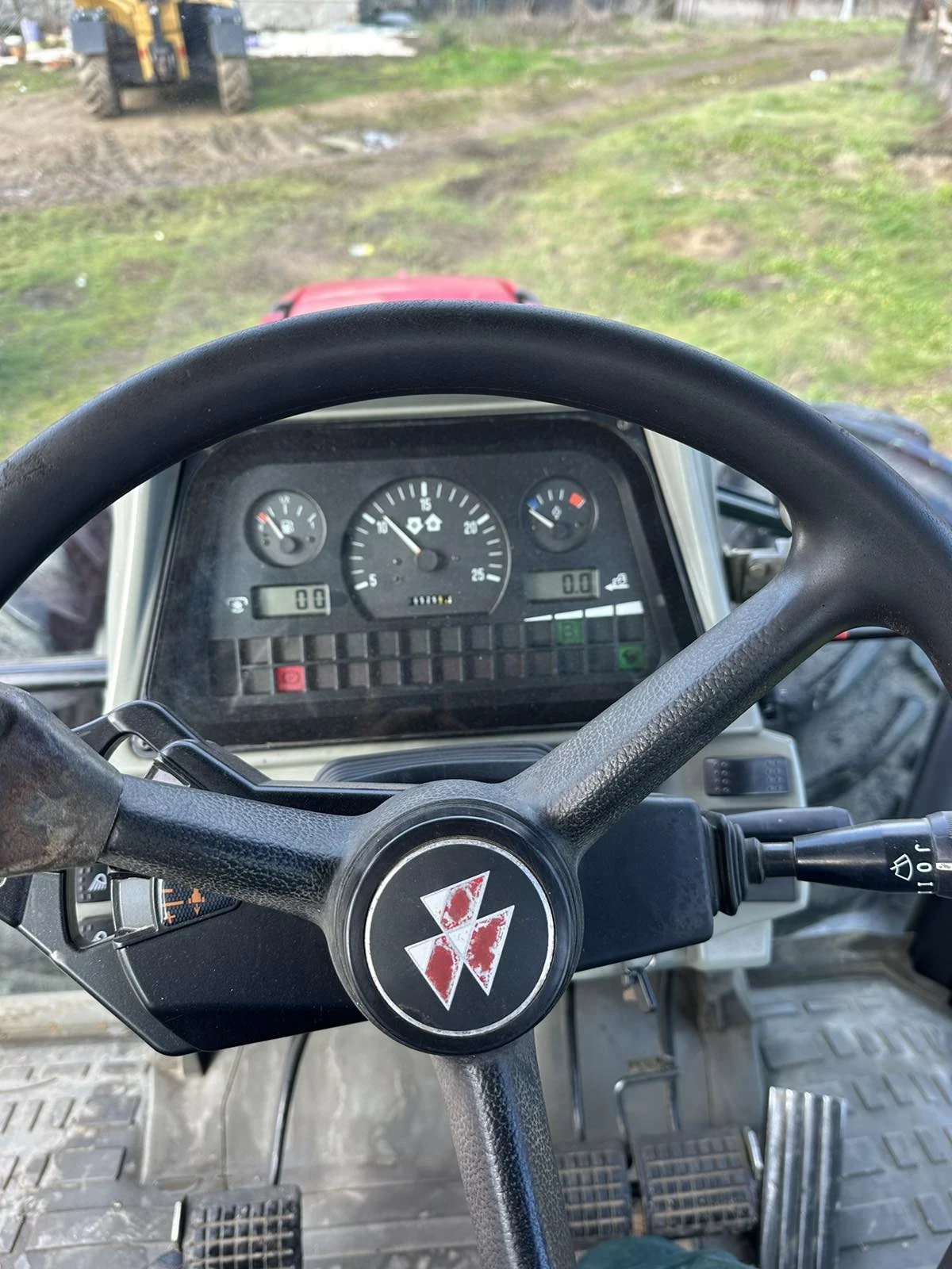 Трактор Massey 6290, снимка 2 - Селскостопанска техника - 55784874
