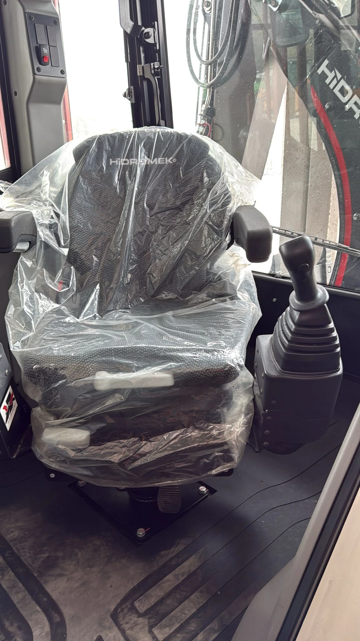 Багер Hidromek 62SS, снимка 2 - Индустриална техника - 54031848