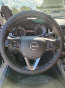 Opel Astra Sports Tourer 1.6 CDTI, снимка 4