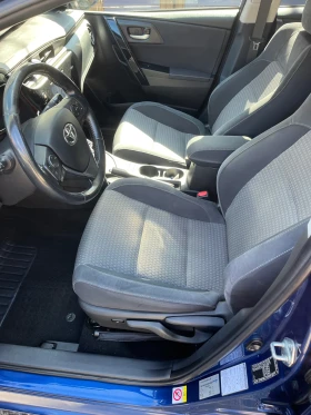Toyota Auris, снимка 7