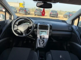 Toyota Corolla verso 2.2 D4D, снимка 15