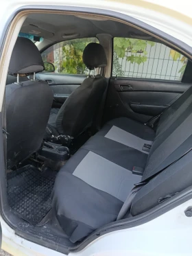 Chevrolet Aveo 1.4 - 1800 € - 25684385 6