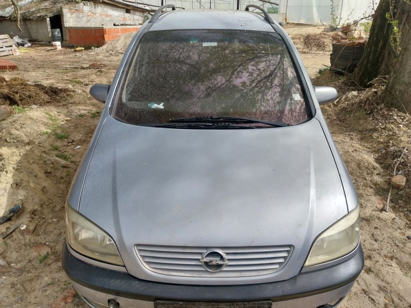 Opel Zafira, снимка 2 - Автомобили и джипове - 46385776