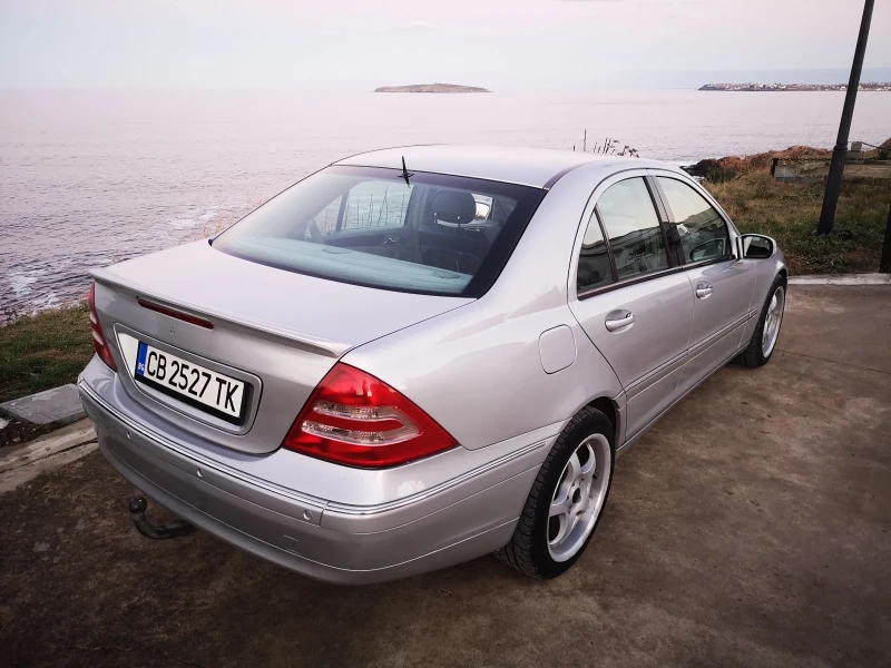 Mercedes-Benz C 270, снимка 5 - Автомобили и джипове - 48092909