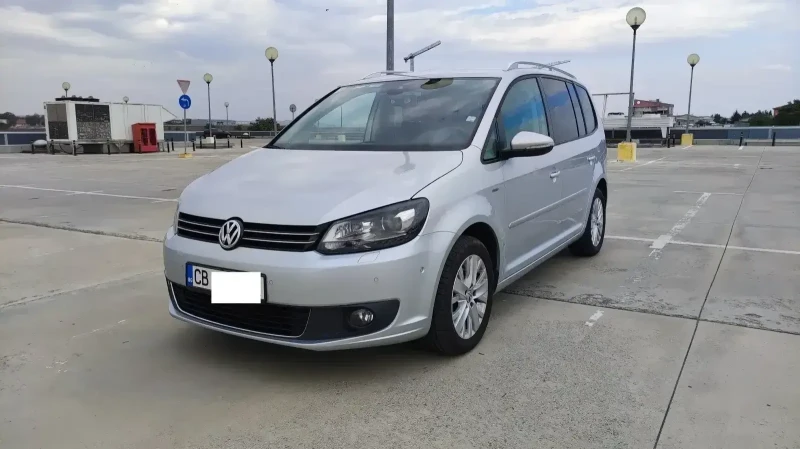 VW Touran, снимка 1 - Автомобили и джипове - 48424053