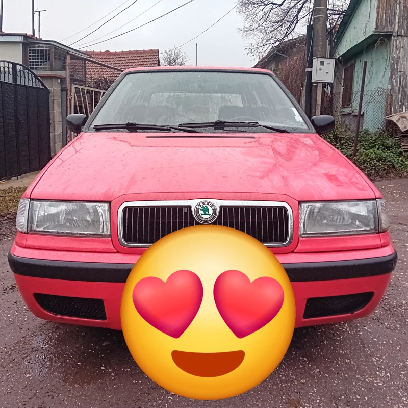 Skoda Favorit ВЕРИГА! ДОГОВАРЯНЕ!, снимка 1 - Автомобили и джипове - 49217892