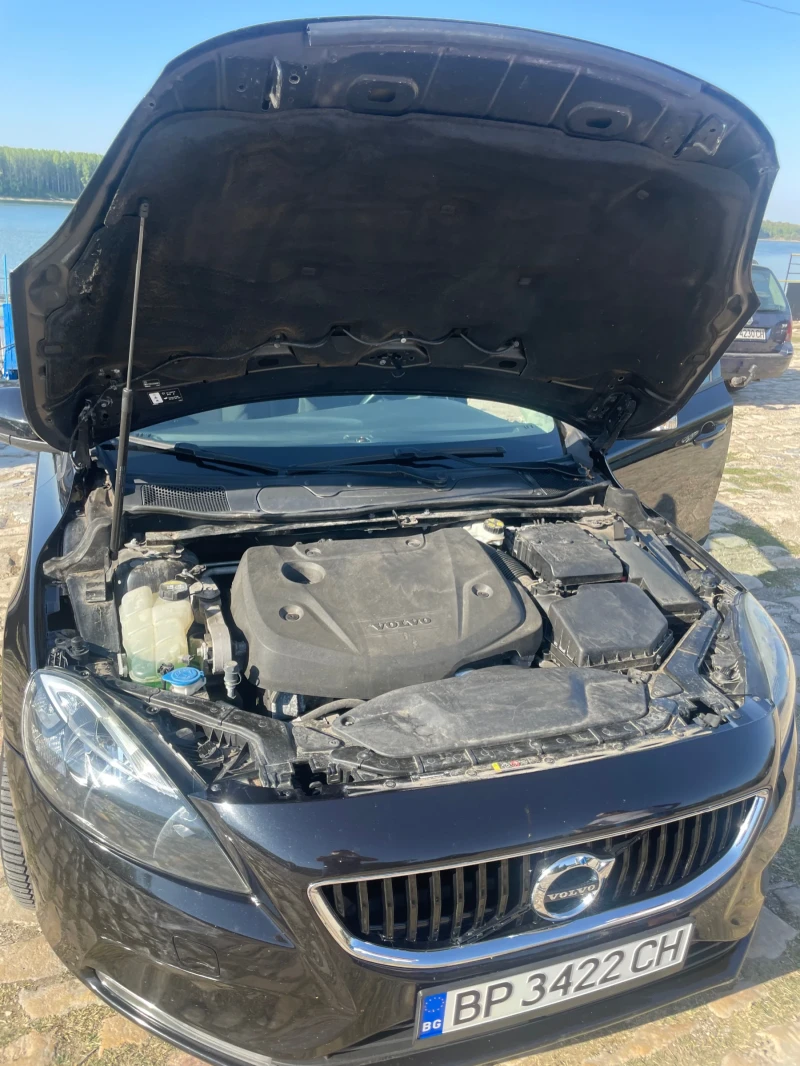 Volvo V40 2, 0 d2 120 hp, снимка 3 - Автомобили и джипове - 52537817