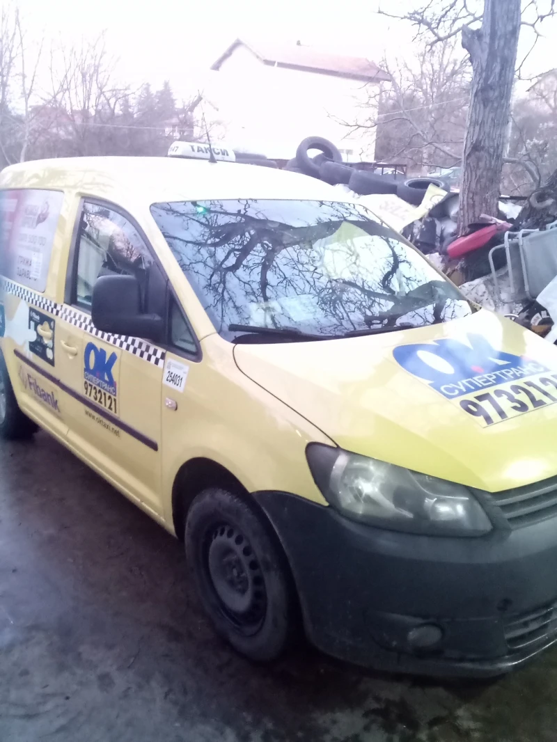 VW Caddy, снимка 3 - Автомобили и джипове - 52702391