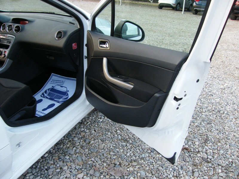 Peugeot 308 1.6HDI , снимка 15 - Автомобили и джипове - 52885988