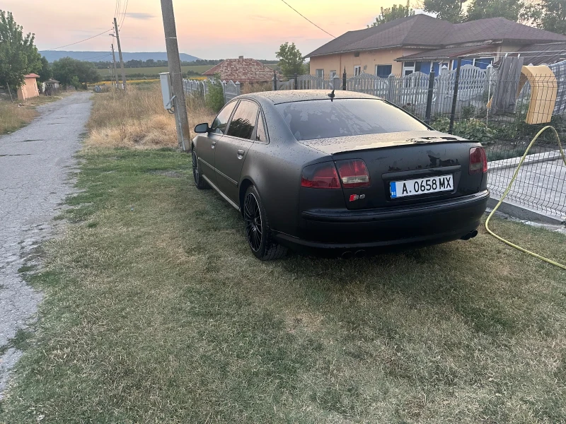 Audi A8 4, 2 benzin, снимка 3 - Автомобили и джипове - 53135150