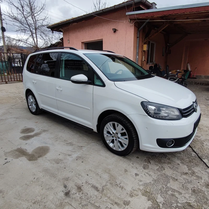 VW Touran 1.4TSI* EcoFuel* HIGLINE* KSENON* NAVI* FULL* , снимка 4 - Автомобили и джипове - 53455110