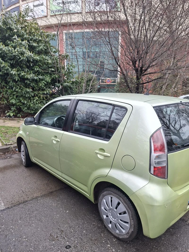 Daihatsu Sirion, снимка 2 - Автомобили и джипове - 53960616