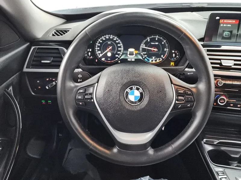 BMW 320 d, снимка 13 - Автомобили и джипове - 55144798