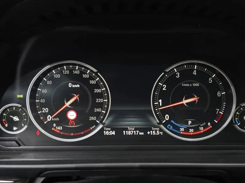 BMW 528 I xDrive Luxury Plus, снимка 8 - Автомобили и джипове - 55146013