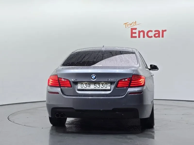BMW 528 I xDrive Luxury Plus, снимка 4 - Автомобили и джипове - 55146013
