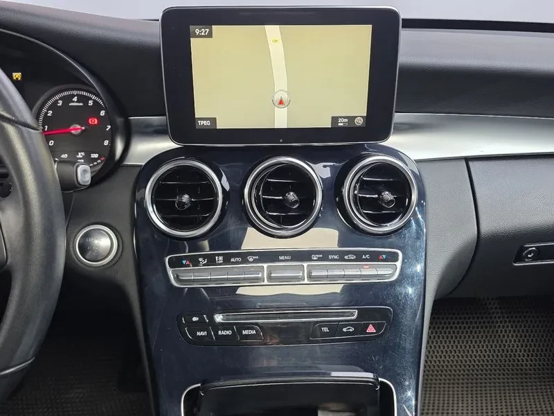 Mercedes-Benz C 200 САМО 30% АВАНС, снимка 16 - Автомобили и джипове - 55947070