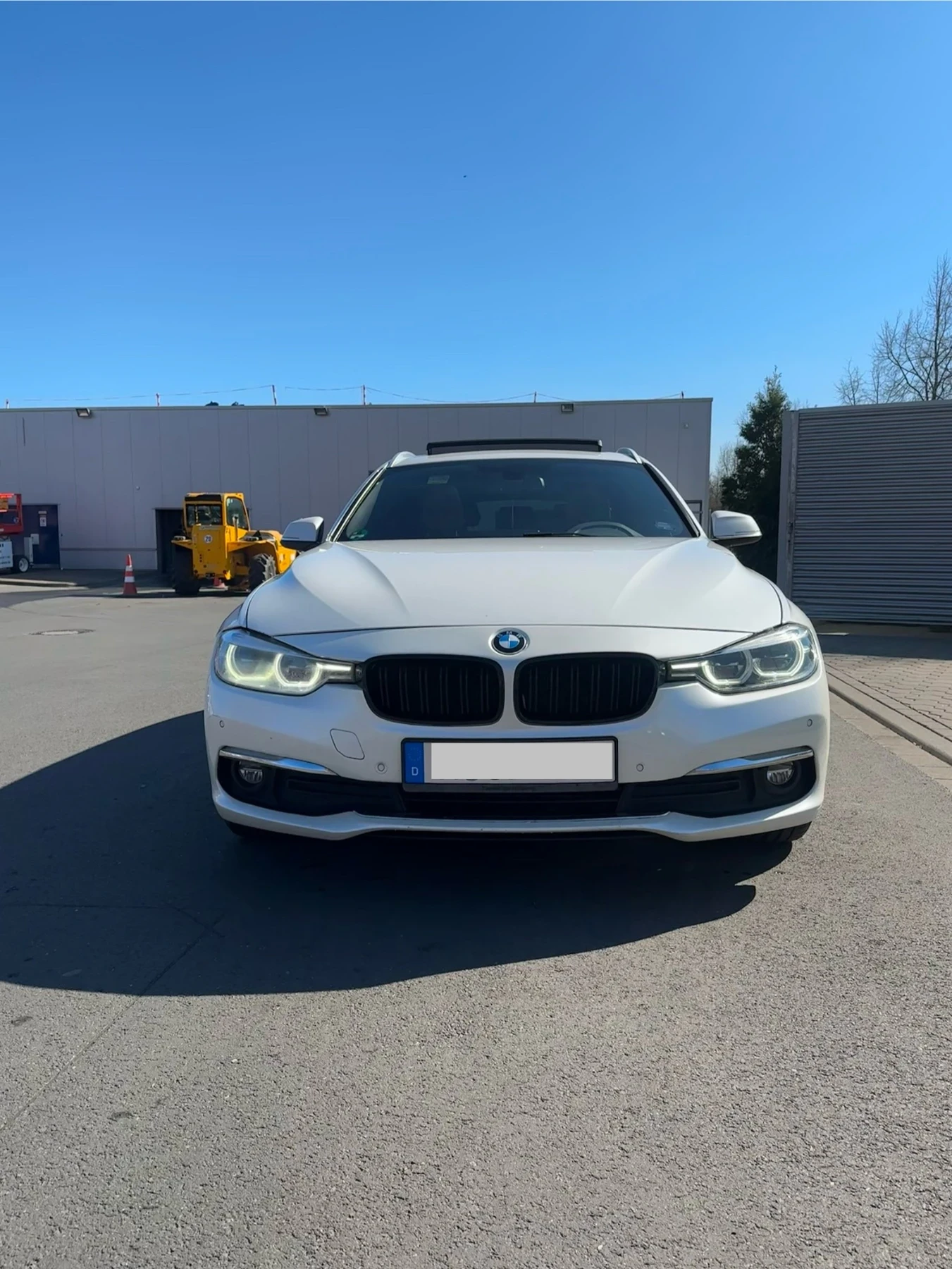 BMW 318 Luxury  - изображение 2