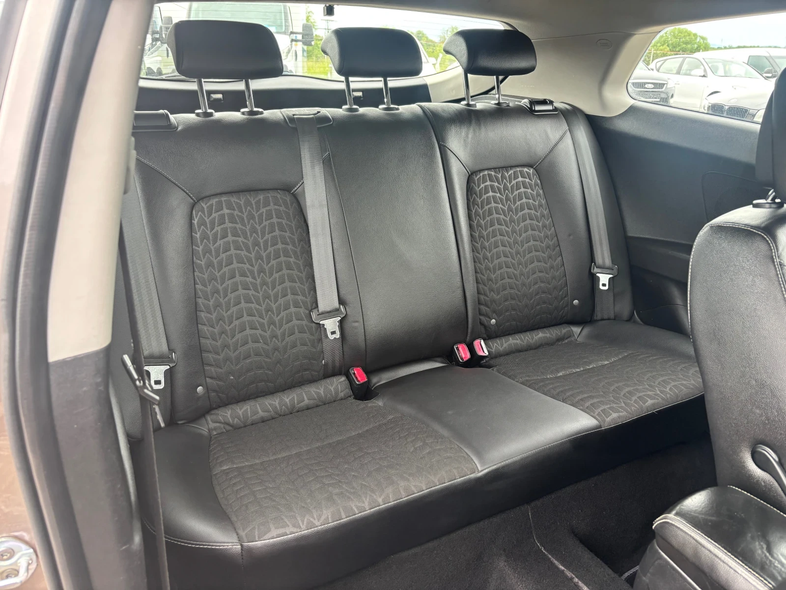Kia Ceed 1.6-125кс, автоматик - изображение 9
