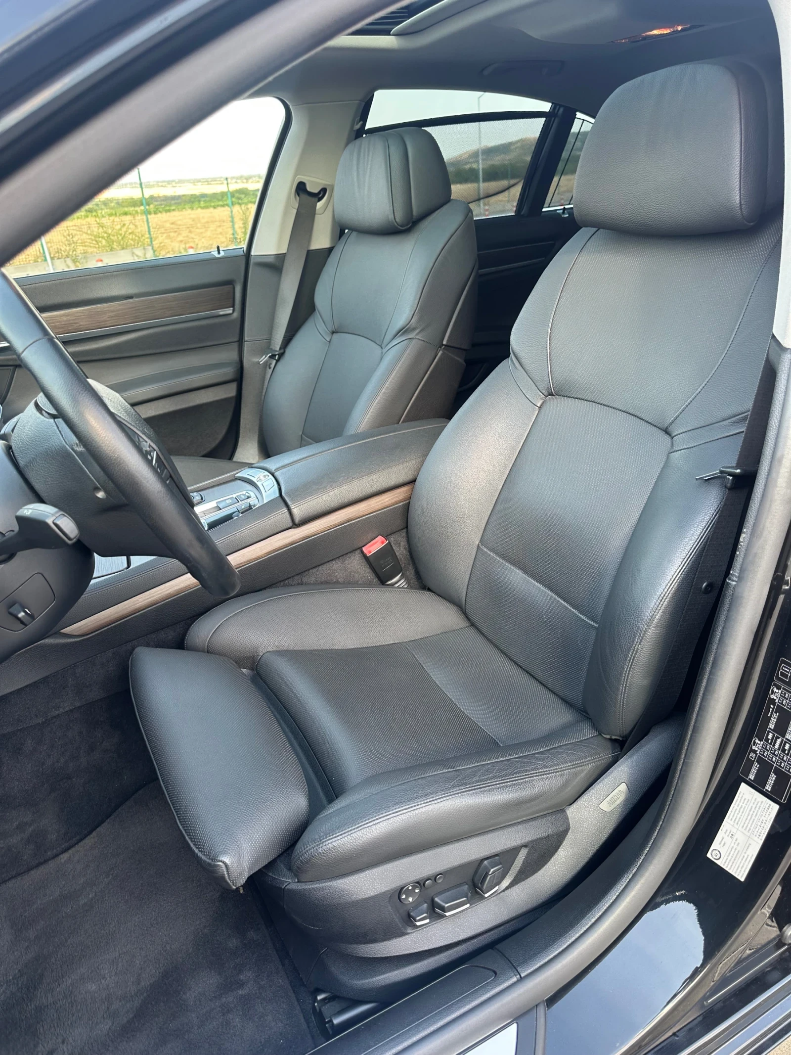 BMW 740 88000 км | Mobile.bg — изображение 12