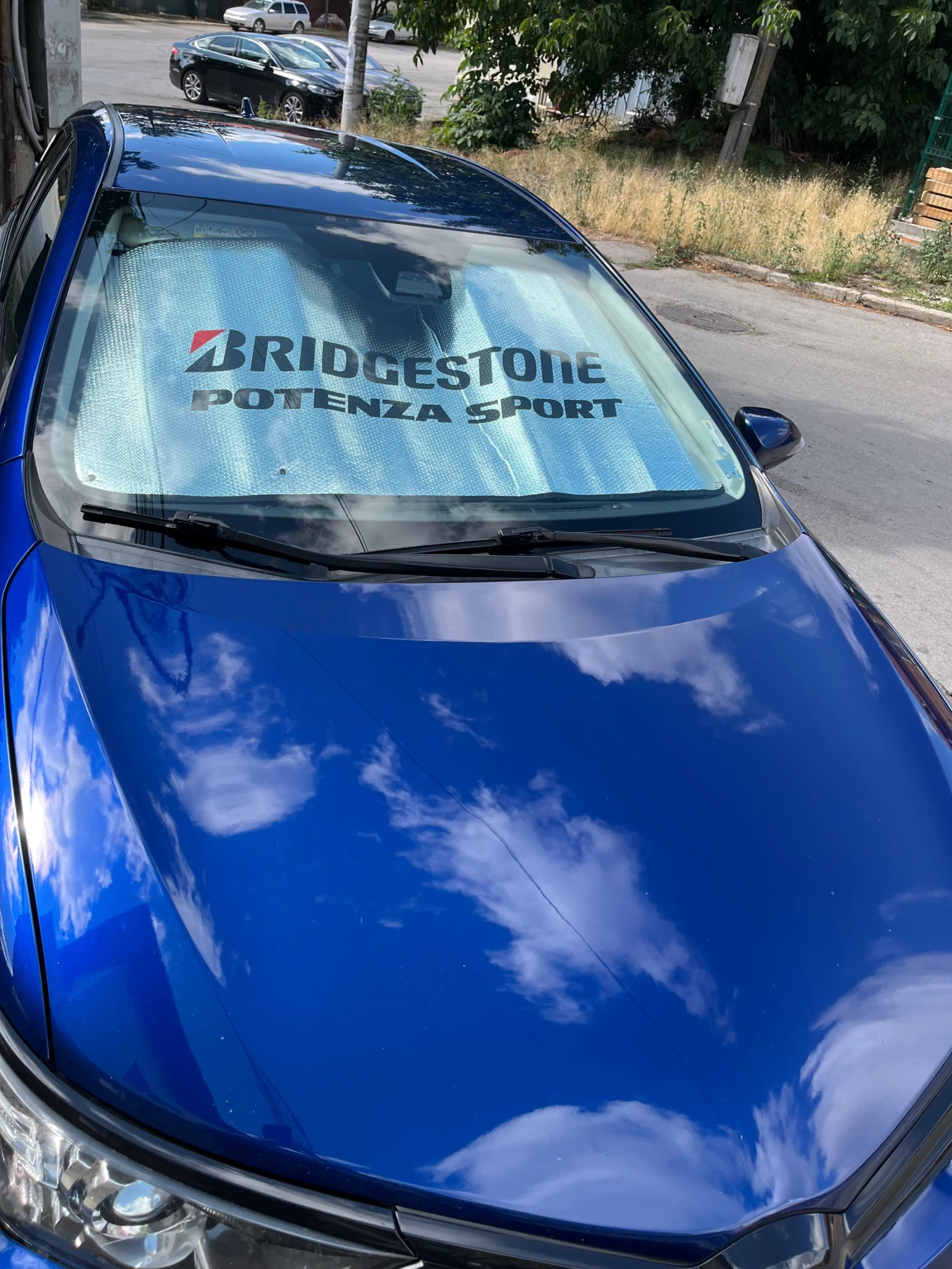 Toyota Auris  - изображение 3