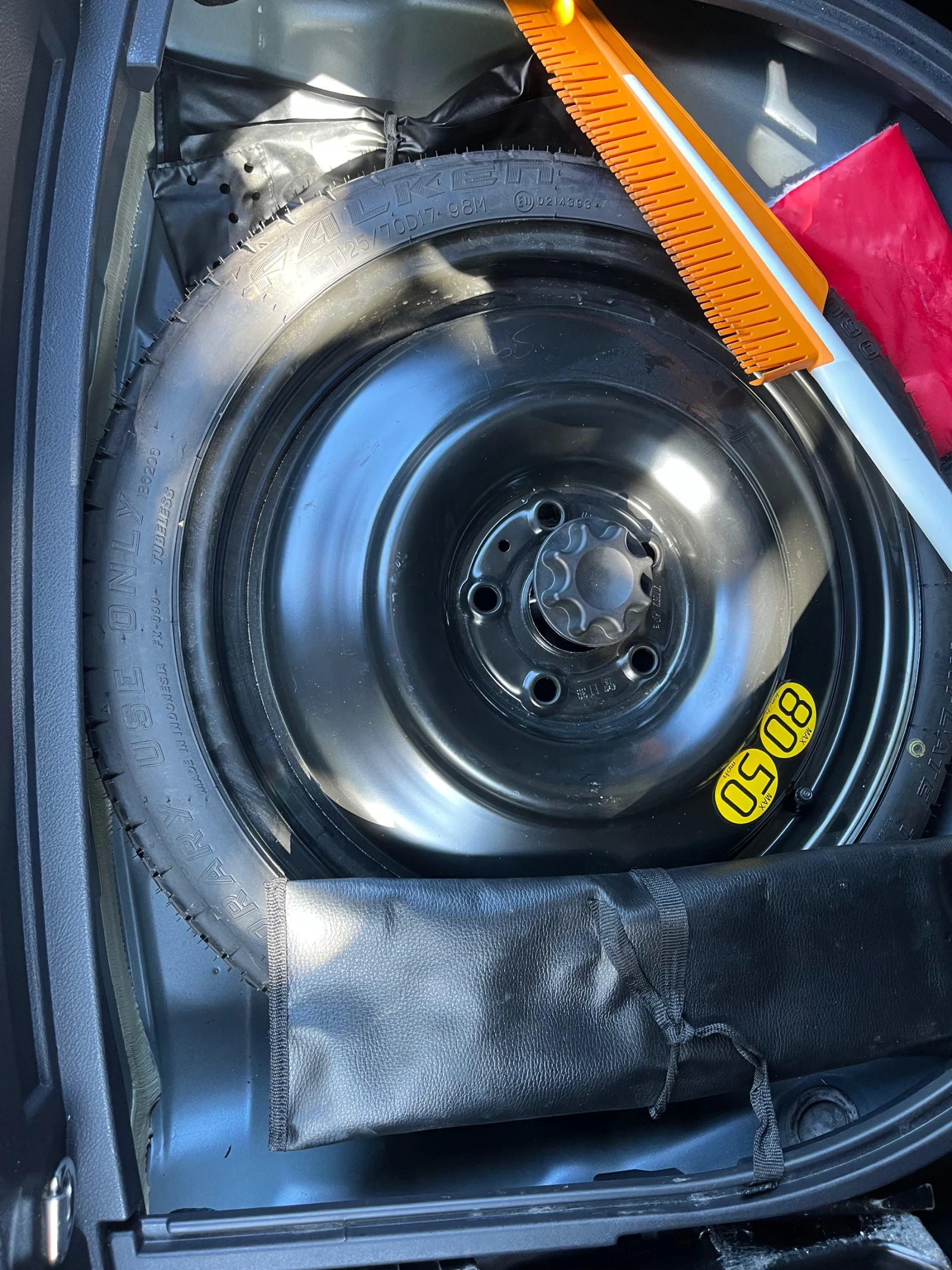 Toyota Auris  - изображение 9