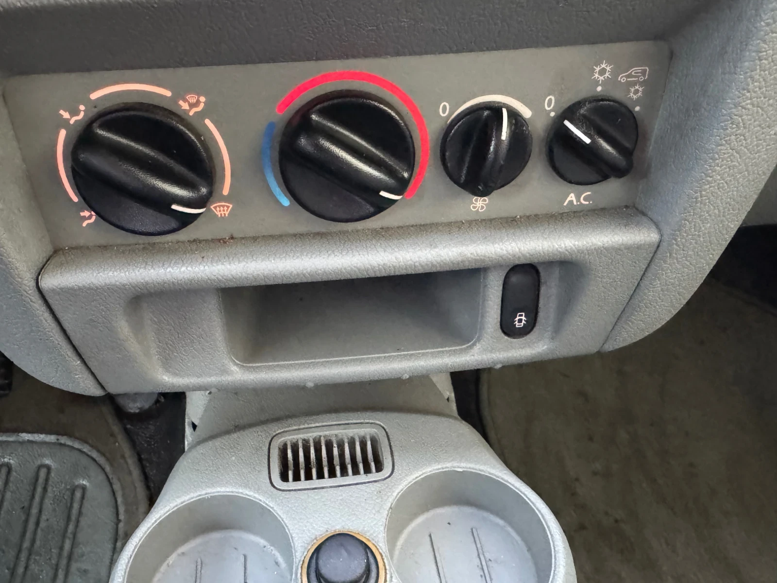 Renault Kangoo 1.6i | Mobile.bg   7