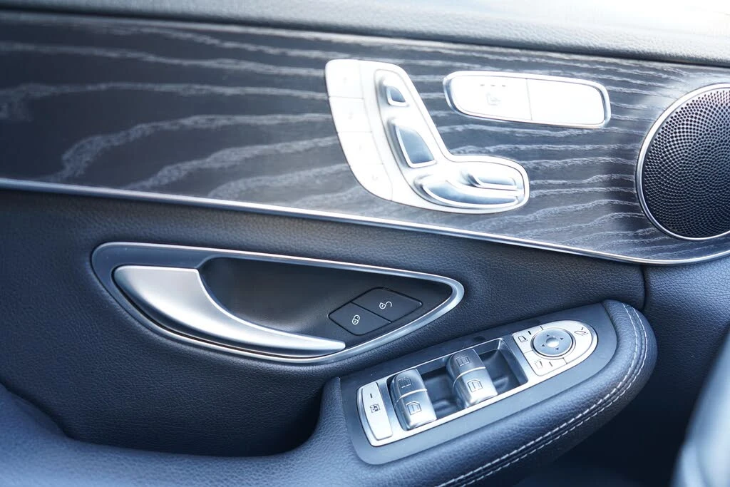 Mercedes-Benz C 300 CARFAX * ���������� * (���� �� ��) | Mobile.bg � ����������� 13