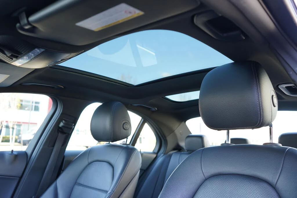 Mercedes-Benz C 300 CARFAX * ���������� * (���� �� ��) | Mobile.bg � ����������� 11