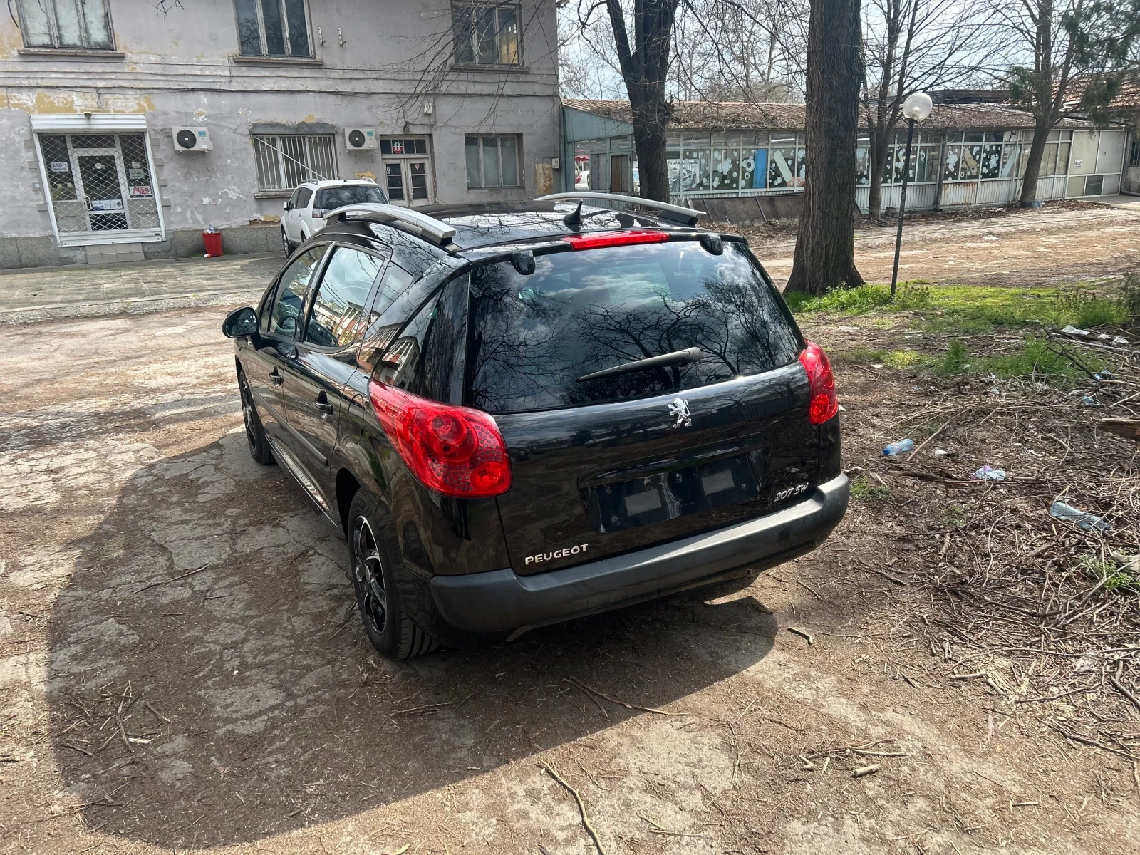 Peugeot 207 1.4, снимка 6 - Автомобили и джипове - 53924363