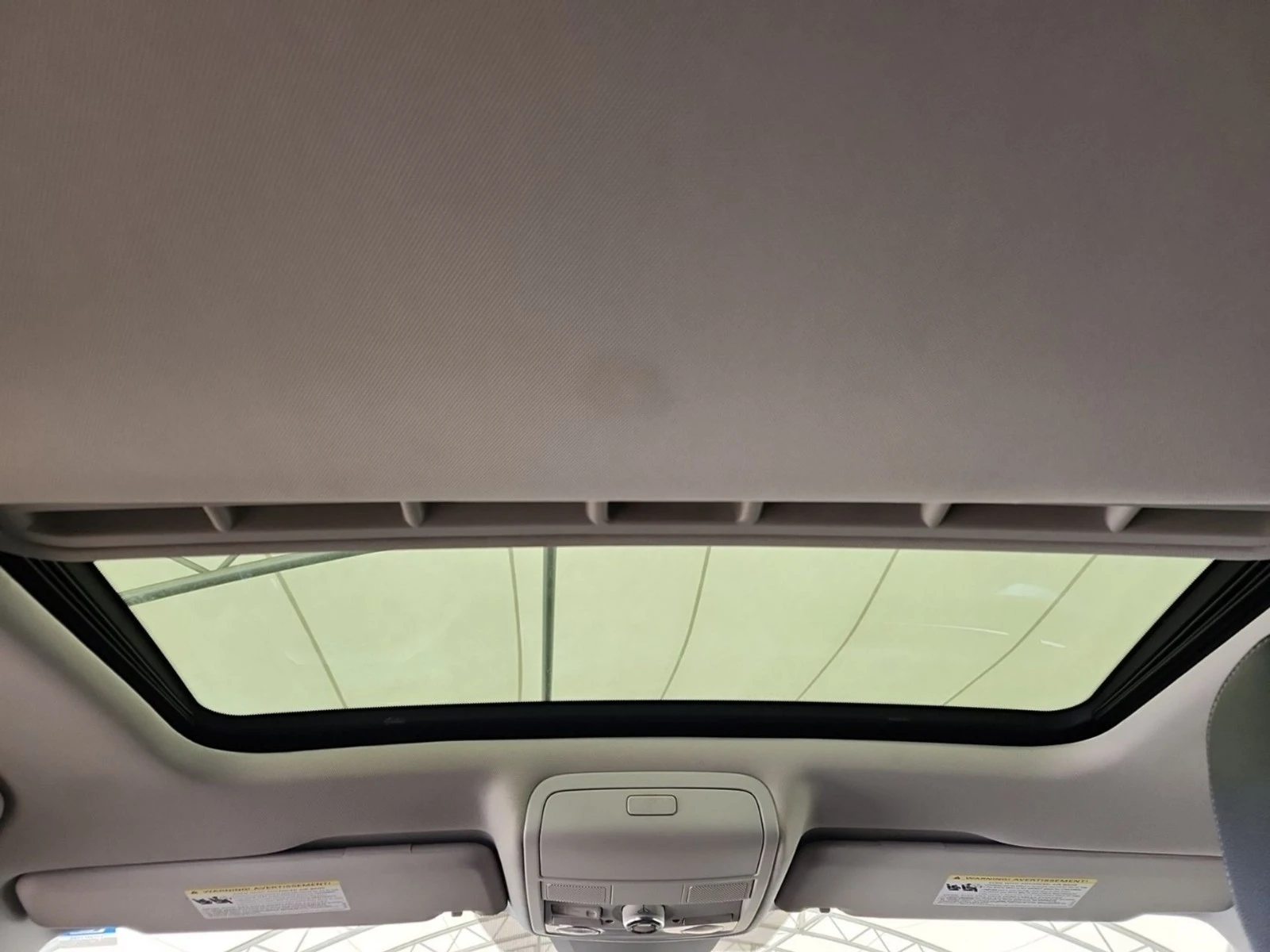 VW Passat HIGHLINE* АвтоКредит* (ЦЕНА ДО БГ), снимка 12 - Автомобили и джипове - 54333878