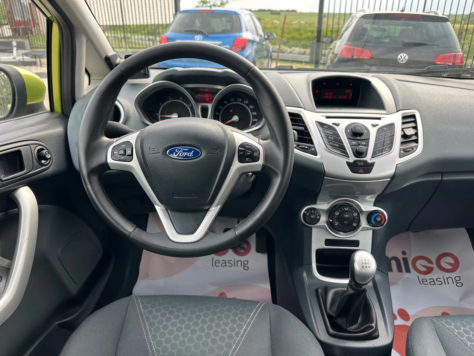 Ford Fiesta БЕНЗИН-ПАРКТРОНИК, снимка 8 - Автомобили и джипове - 54648510