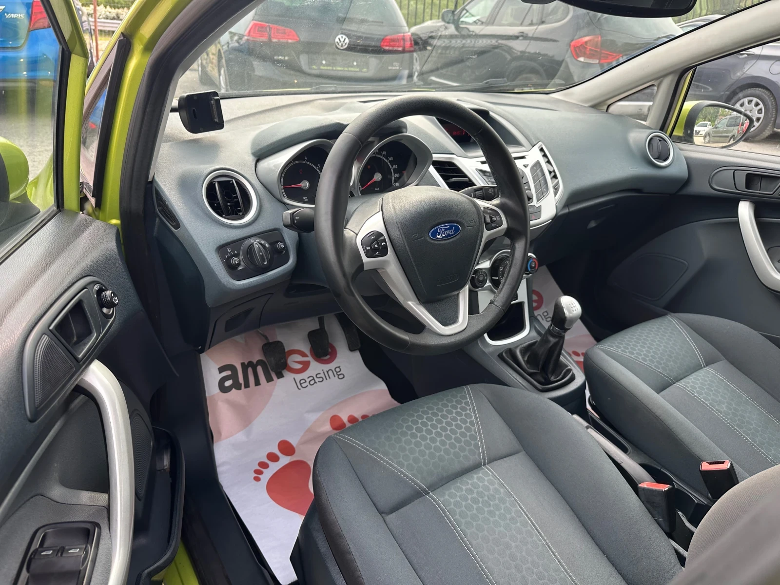 Ford Fiesta БЕНЗИН-ПАРКТРОНИК, снимка 7 - Автомобили и джипове - 54648510