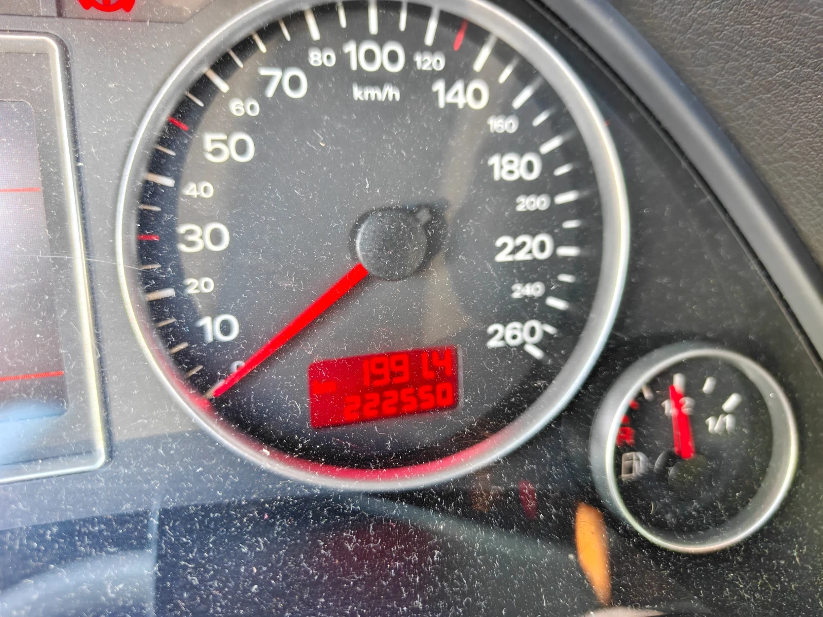 Audi A4 2.0TDI Quattro S-line, снимка 4 - Автомобили и джипове - 54712476